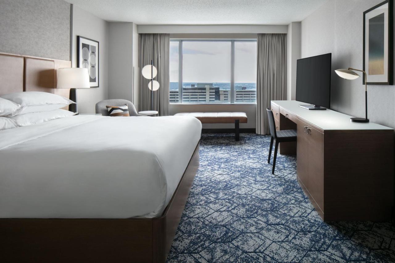 Sheraton At The Convention Center