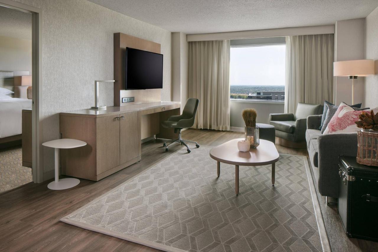 Sheraton At The Convention Center