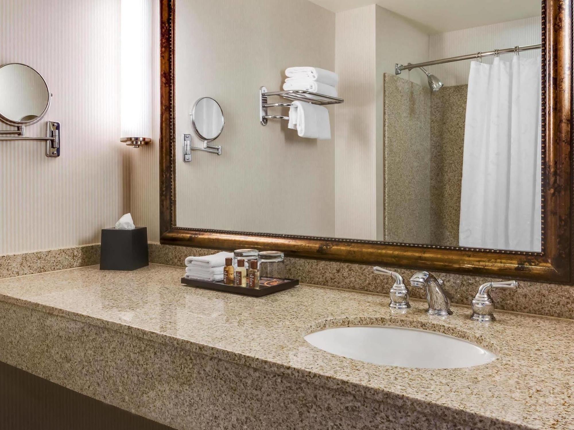 Sheraton At The Convention Center 3* Overland Park