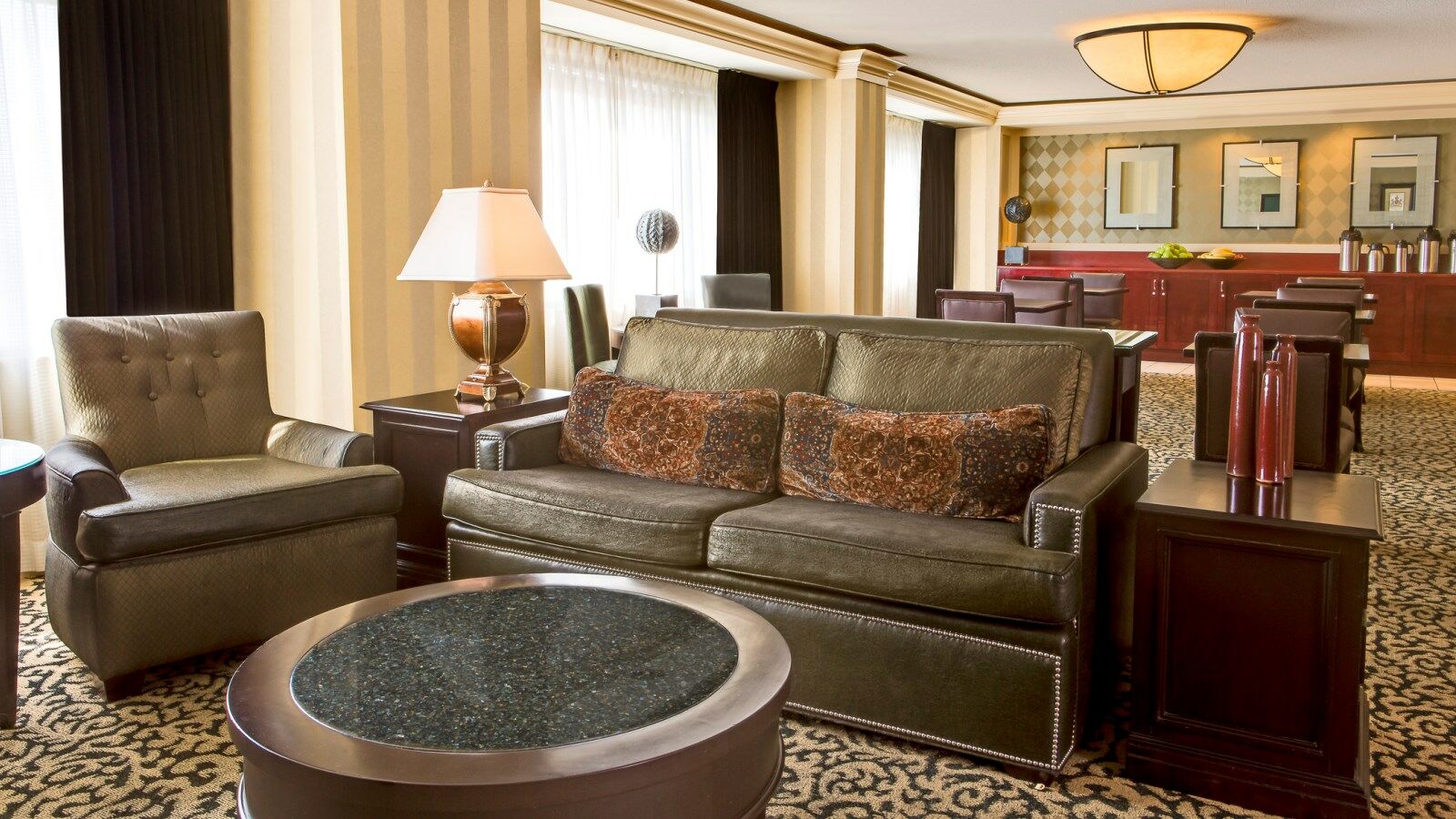 Hotel Sheraton At The Convention Center 3*